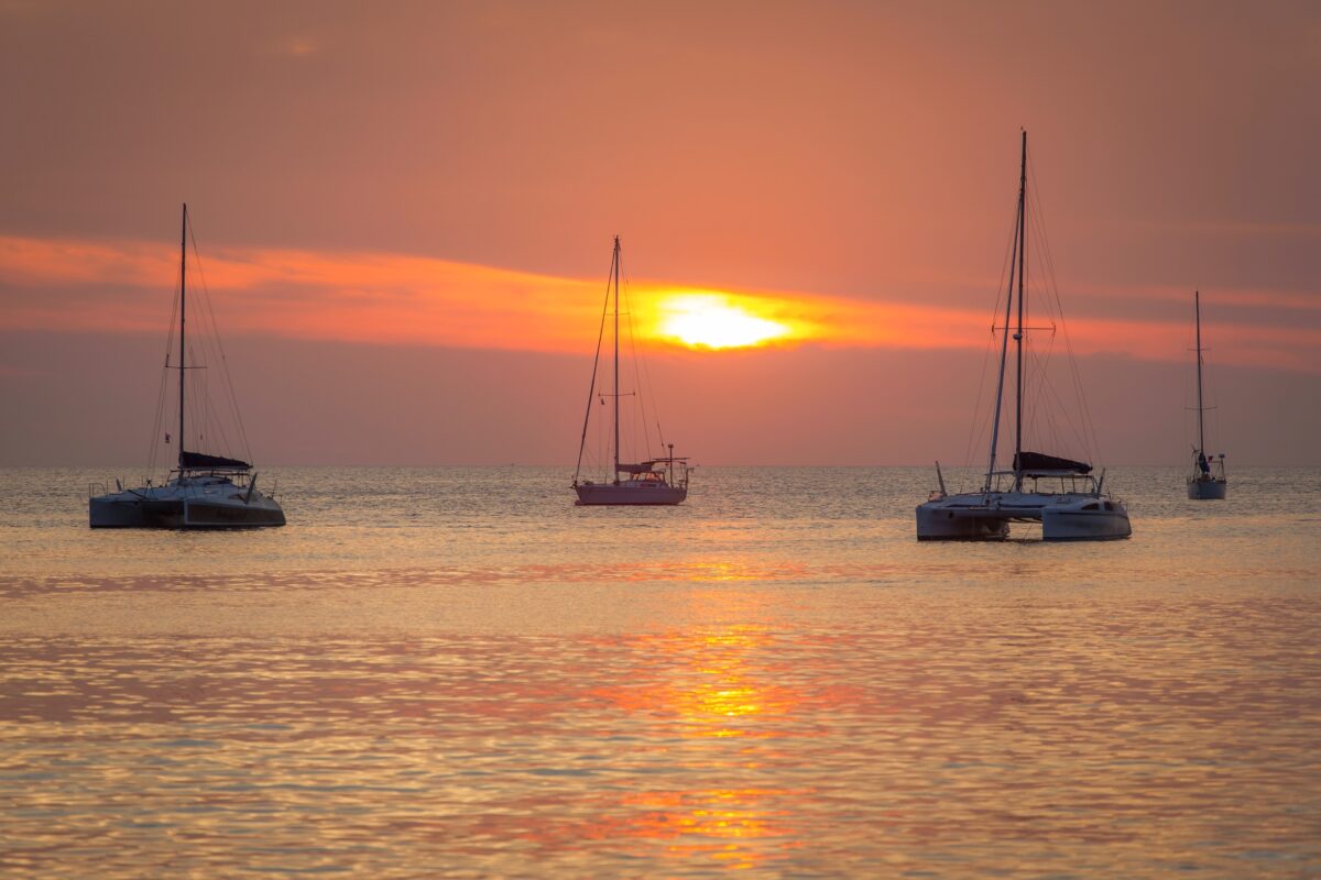 Belize na katamaránu